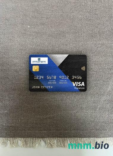 Lebanon Emirates Lebanon bank visa signature card wygląd fotograficzny skan PSD + zdjęcie